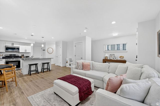 1946 E 1550 N, Spanish Fork, UT 84660