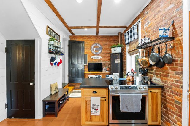 327 S Marion Street, Cardington, OH 43315