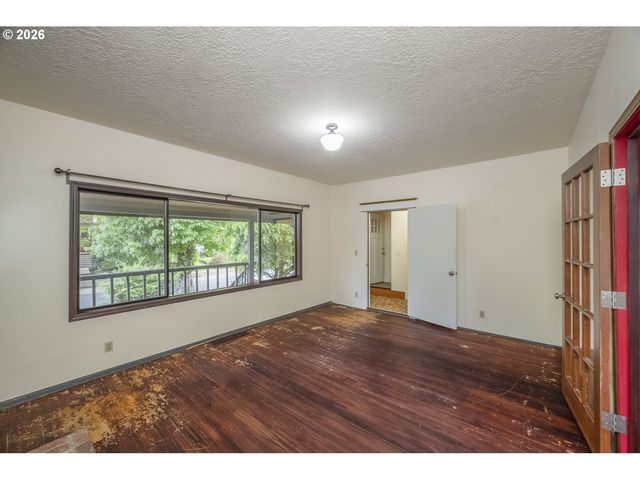 2934 Se 35TH Ave, Portland, OR 97202