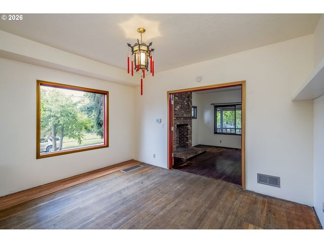 2934 Se 35TH Ave, Portland, OR 97202