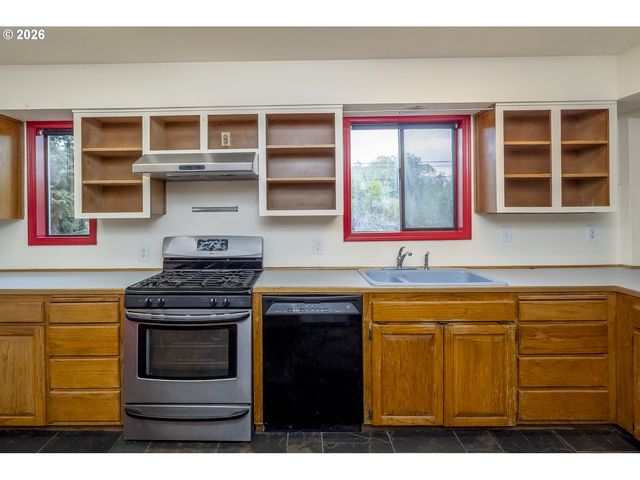 2934 Se 35TH Ave, Portland, OR 97202