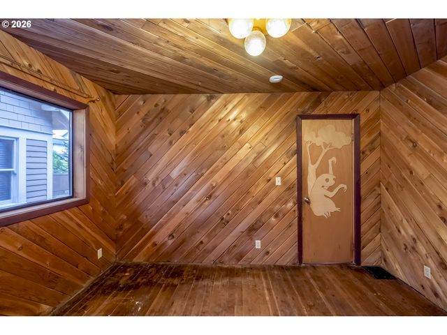 2934 Se 35TH Ave, Portland, OR 97202