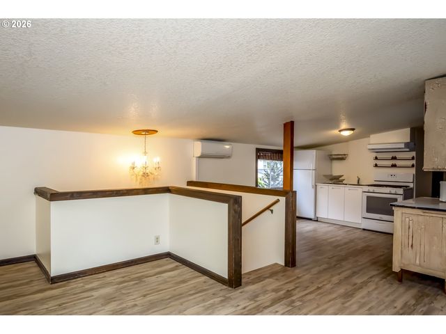 2934 Se 35TH Ave, Portland, OR 97202