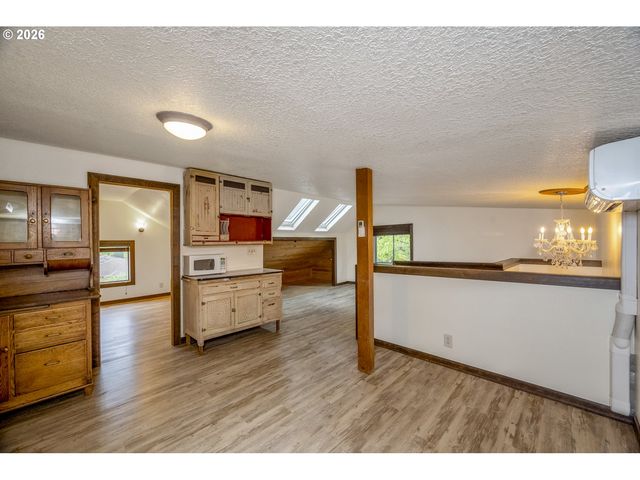 2934 Se 35TH Ave, Portland, OR 97202