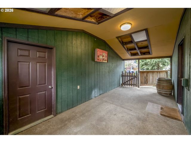 2934 Se 35TH Ave, Portland, OR 97202