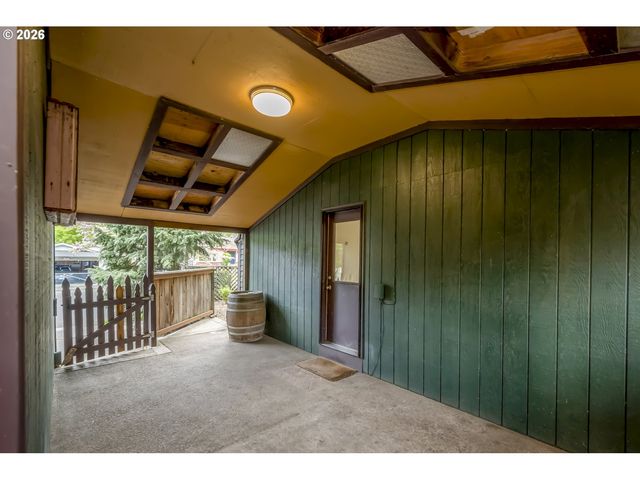 2934 Se 35TH Ave, Portland, OR 97202