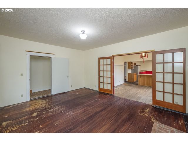 2934 Se 35TH Ave, Portland, OR 97202