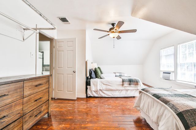 2309 17th Street, Lubbock, TX 79401