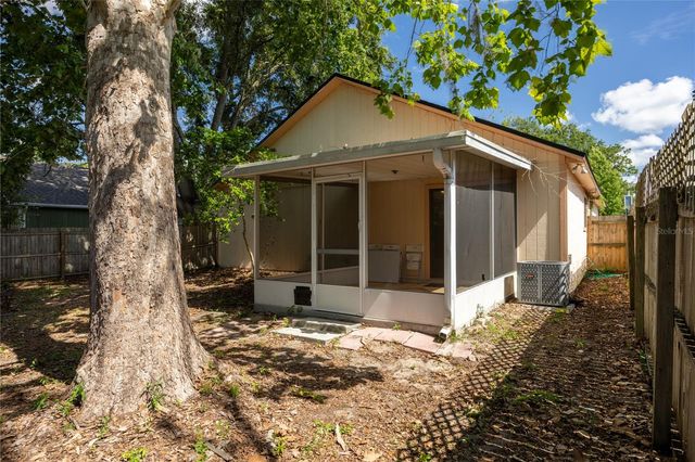 2951 SW 40TH AVENUE, Gainesville, FL 32608