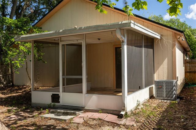 2951 SW 40TH AVENUE, Gainesville, FL 32608