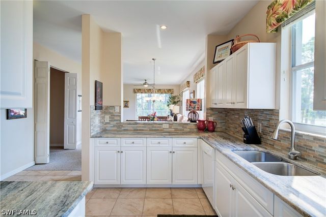 3950 Loblolly Bay DR 3-308, Naples, FL 34114