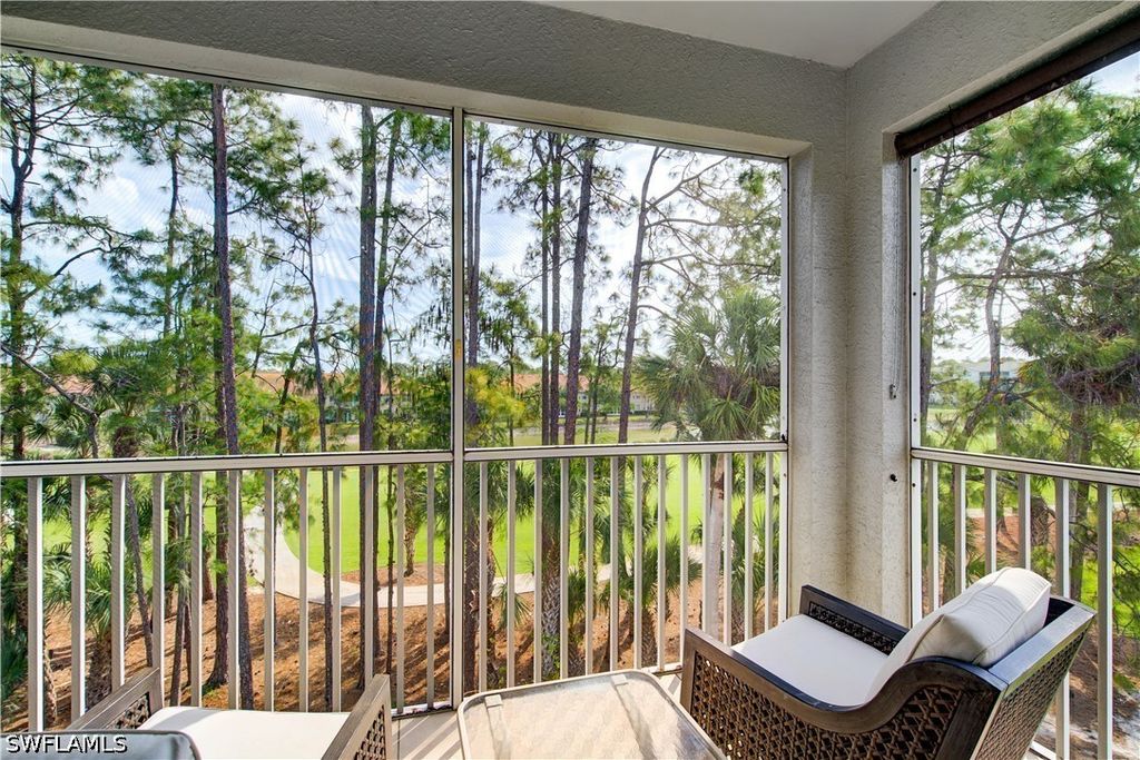 3950 Loblolly Bay DR 3-308, Naples, FL 34114