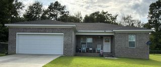 84 Brooks Dr, Cottonwood, AL 36320