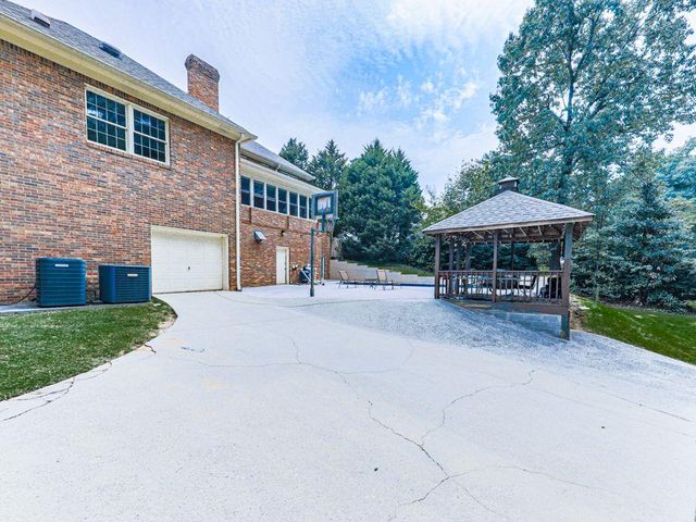 3115 Beechwood SE Drive, Marietta, GA 30067