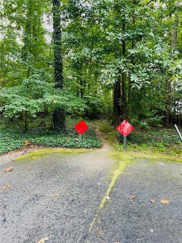 3115 Beechwood SE Drive, Marietta, GA 30067