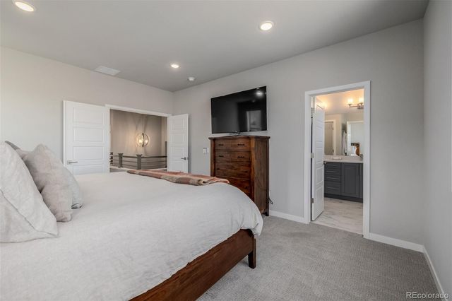 4045 S Teller Street, Lakewood, CO 80235