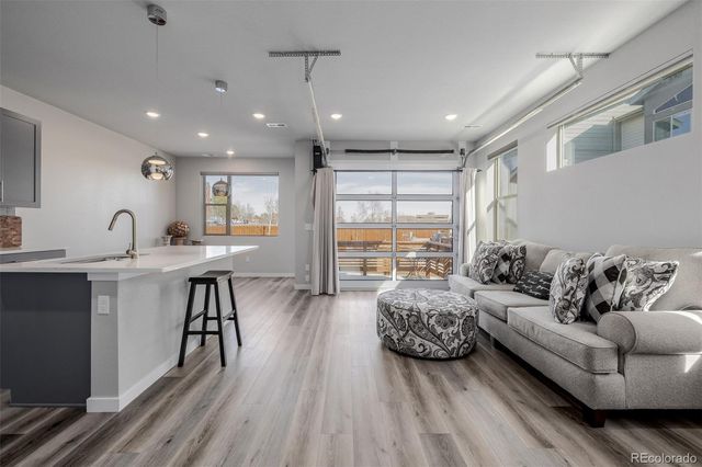 4045 S Teller Street, Lakewood, CO 80235