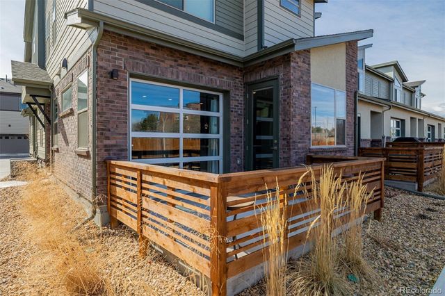 4045 S Teller Street, Lakewood, CO 80235