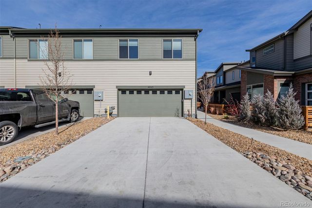 4045 S Teller Street, Lakewood, CO 80235