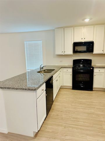 1514 Trick Riding Way, Crandall, TX 75114