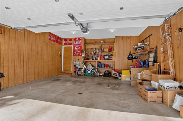 7808 NW 76th Place, Kansas City, MO 64152