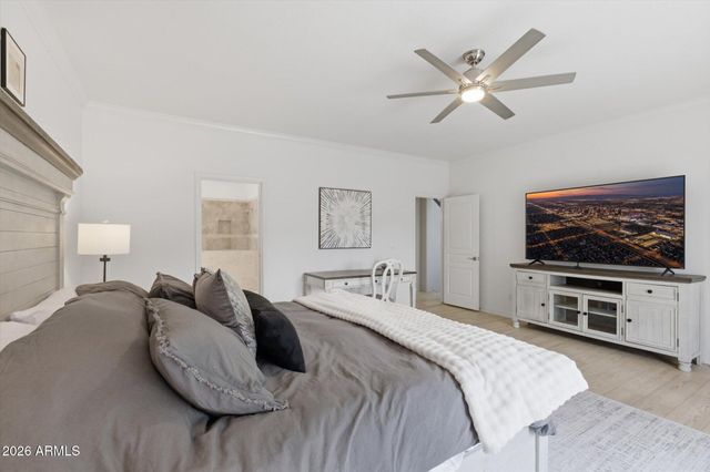 9750 E GELDING Drive, Scottsdale, AZ 85260