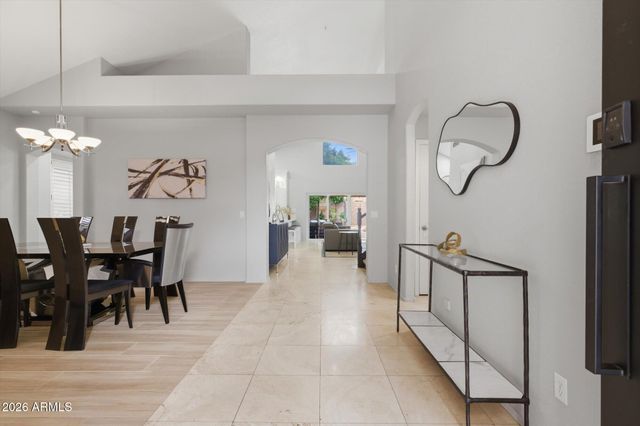 9750 E GELDING Drive, Scottsdale, AZ 85260
