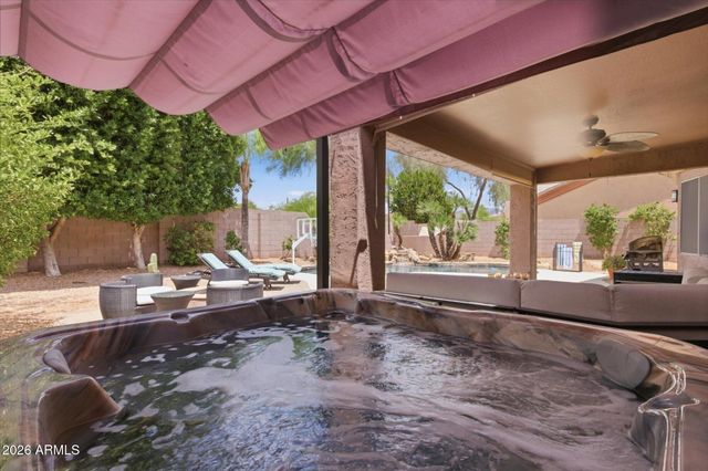 9750 E GELDING Drive, Scottsdale, AZ 85260