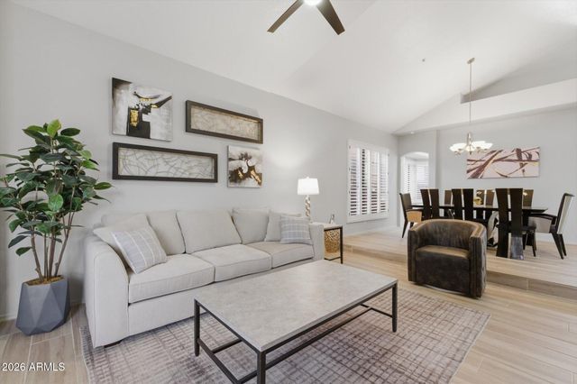9750 E GELDING Drive, Scottsdale, AZ 85260