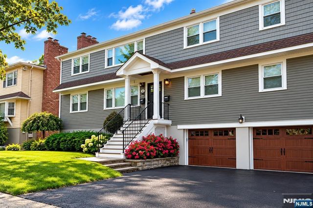 29 Central Avenue, Montclair, NJ 07042