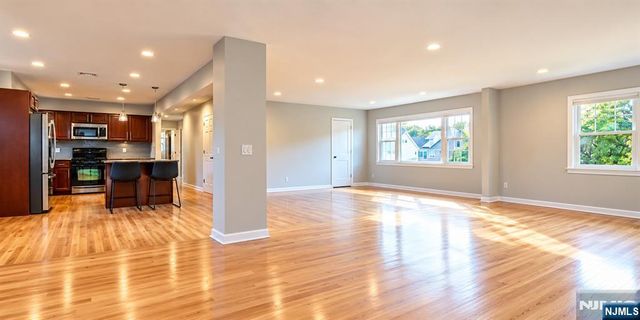 29 Central Avenue, Montclair, NJ 07042