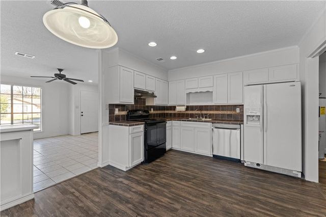 313 Viola Avenue, Saraland, AL 36571