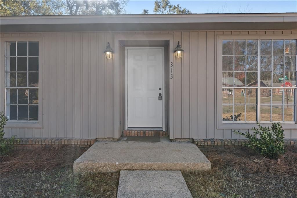 313 Viola Avenue, Saraland, AL 36571