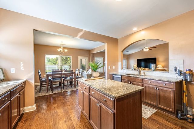 277 Silver Maple Ln, Rehobeth, AL 36301