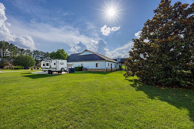 277 Silver Maple Ln, Rehobeth, AL 36301