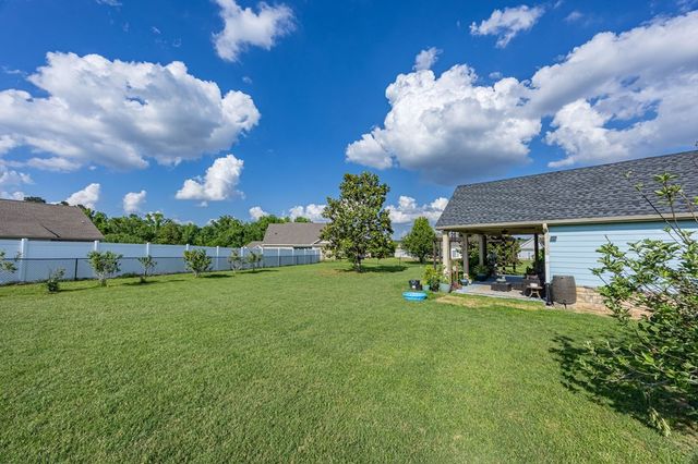 277 Silver Maple Ln, Rehobeth, AL 36301