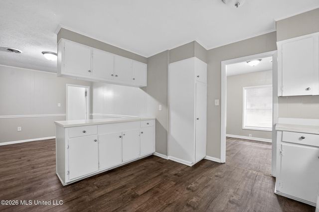 3045 Suncrest Drive, Jackson, MS 39212