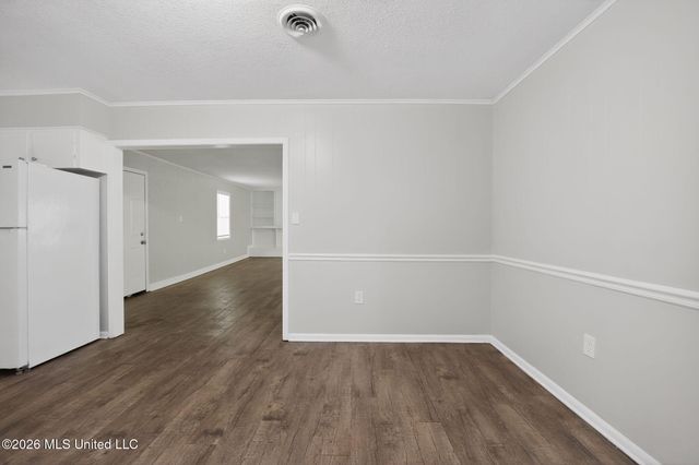 3045 Suncrest Drive, Jackson, MS 39212