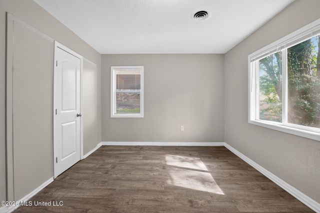 3045 Suncrest Drive, Jackson, MS 39212