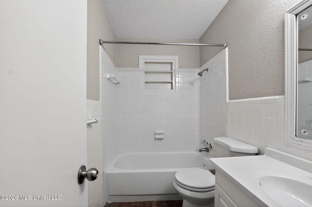 3045 Suncrest Drive, Jackson, MS 39212