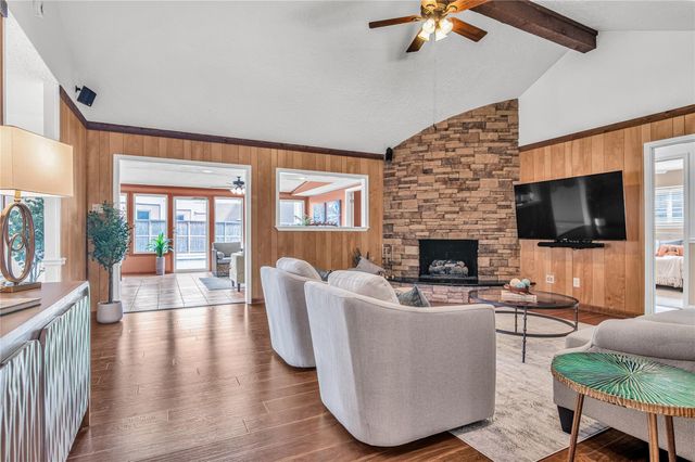 723 Whitecap Drive, El Lago, TX 77586