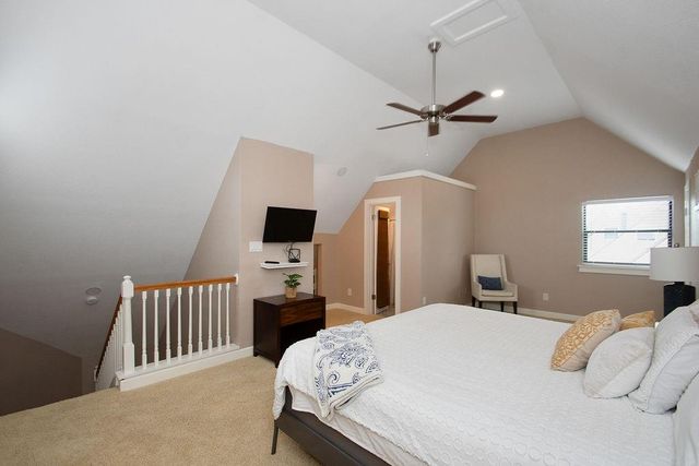 888 Davis Road, League City, TX 77573