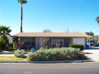 801 S State, Hemet, CA 92543