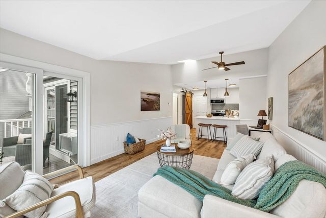 102 Fletcher Lane UNIT H, Brewster, MA 02631