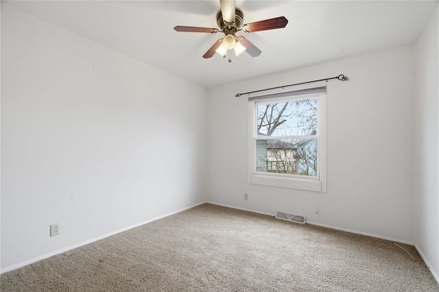 441 Day Street NW, Cedar Rapids, IA 52405