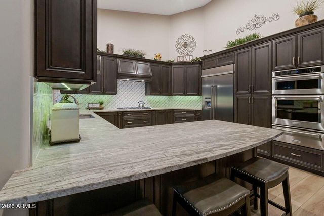 6437 E WINCHCOMB Drive, Scottsdale, AZ 85254