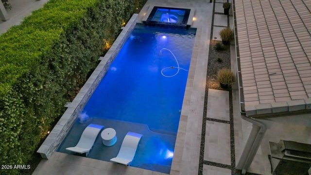 6437 E WINCHCOMB Drive, Scottsdale, AZ 85254