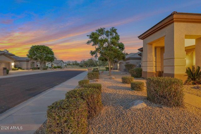 6437 E WINCHCOMB Drive, Scottsdale, AZ 85254