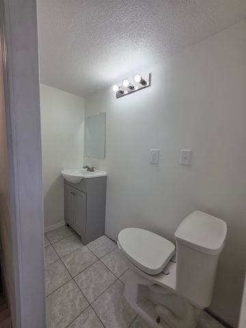 1530 S WACO AVE, Wichita, KS 67213