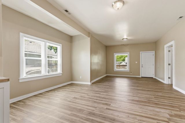1530 S WACO AVE, Wichita, KS 67213